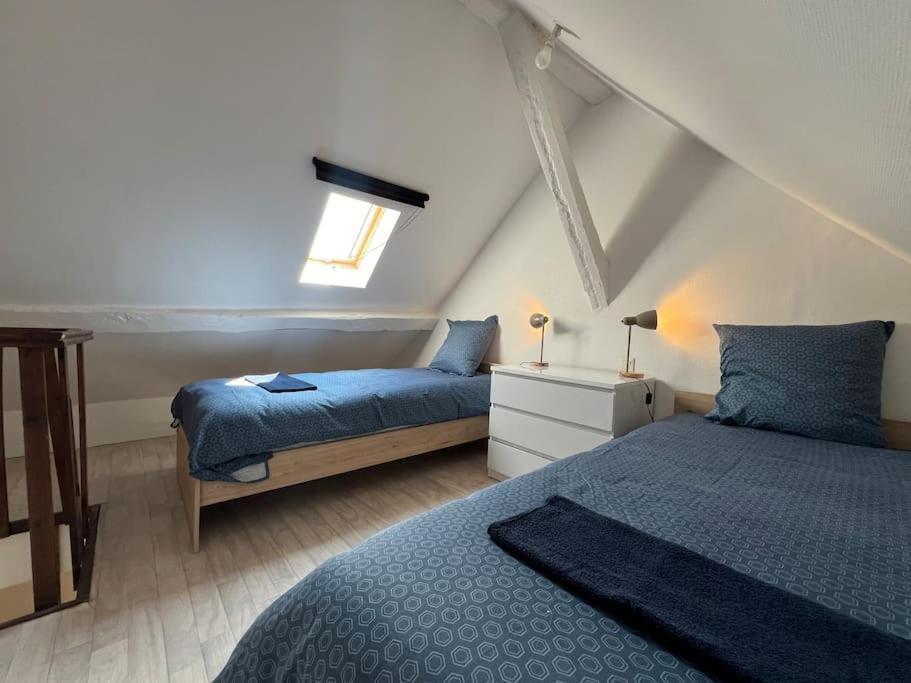 Loft De Villeneuve - 6 Pers Bagian luar foto
