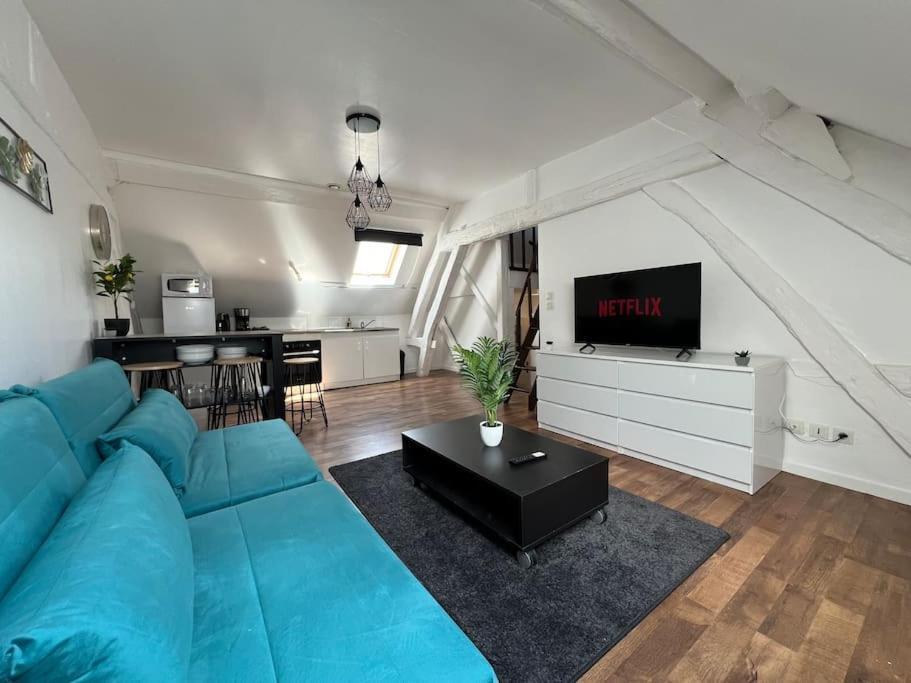 Loft De Villeneuve - 6 Pers Bagian luar foto
